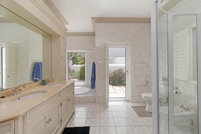 To Let 6 Bedroom Property for Rent in Steenberg Estate Western Cape